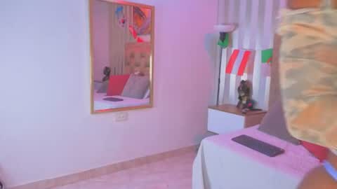 AVIS  online show from June 2026 07:12:02 PM