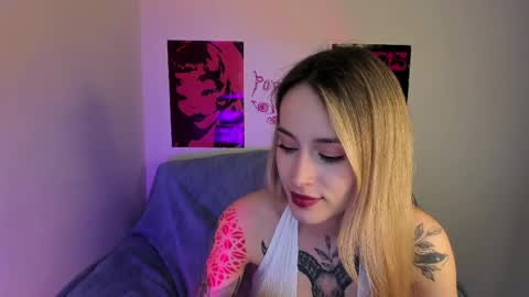 Snapshot of aviva_faith chatting on March 2026 04:40:02 PM Aviva online show from March 2026 04:40:02 PM