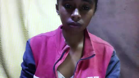 Snapshot of avontsoaldy chatting on September 2025 03:51:01 AM avontsoaldy online show from September 2025 03:51:01 AM