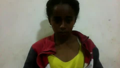 Snapshot of avontsoaldy chatting on September 2025 07:02:02 AM avontsoaldy online show from September 2025 07:02:02 AM