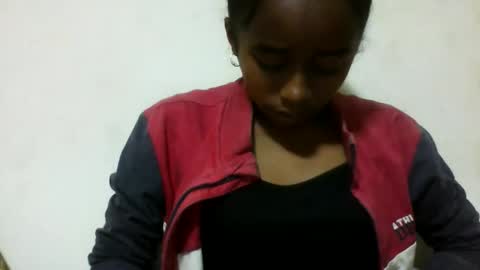 Snapshot of avontsoaldy chatting on September 2025 03:11:01 AM avontsoaldy online show from September 2025 03:11:01 AM