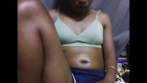 Snapshot of avontsoaldy chatting on October 2025 07:45:02 PM avontsoaldy online show from October 2025 07:45:02 PM