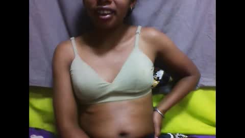 Snapshot of avontsoaldy chatting on October 2025 04:02:02 AM avontsoaldy online show from October 2025 04:02:02 AM