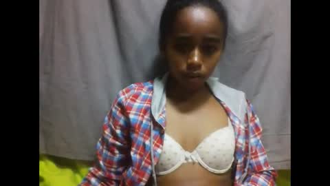 Snapshot of avontsoaldy chatting on November 2025 02:44:01 AM avontsoaldy online show from November 2025 02:44:01 AM