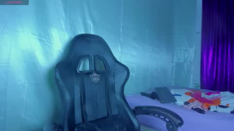 Snapshot of avril_jonson chatting on March 2026 02:04:02 AM avril_jonson online show from March 2026 02:04:02 AM