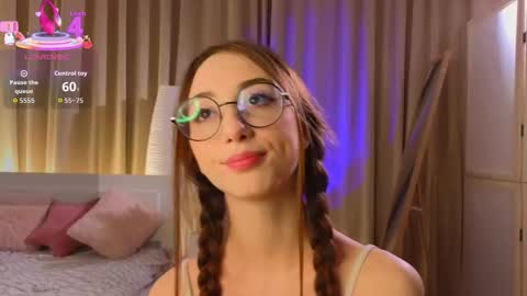 Avril online show from January 2026 08:03:01 PM