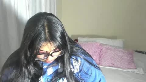 avrilrizox online show from March 2026 08:14:02 AM