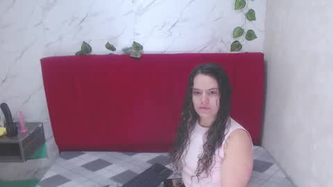 Snapshot of avrilruizcm chatting on November 2025 12:00:02 PM avrilruizcm online show from November 2025 12:00:02 PM