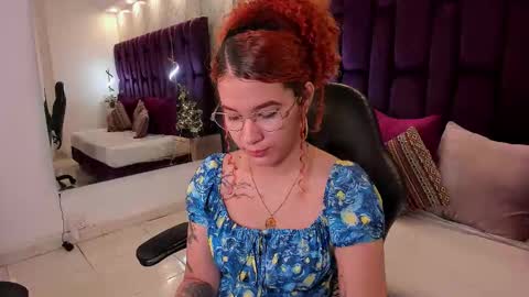 Avril  online show from November 2025 11:45:01 AM