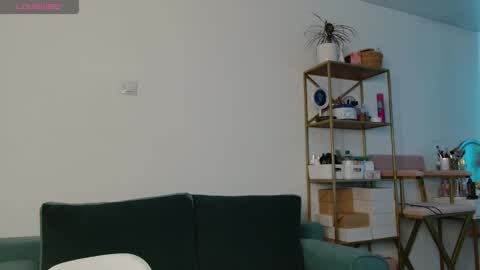 Snapshot of avrora__love chatting on October 2025 03:40:02 AM Avrora online show from October 2025 03:40:02 AM