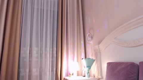 Avrora Inst online show from March 2025 02:54:01 AM