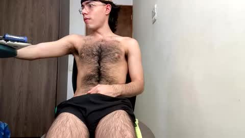 Snapshot of aw0052 chatting on March 2026 07:20:02 PM AndrewXxl independent online show from March 2026 07:20:02 PM