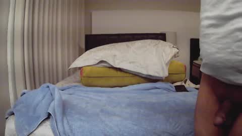 awardy3211 online show from November 2025 10:53:02 PM