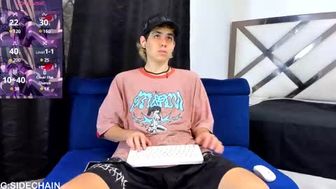 Axel cifer online show from February 2025 06:05:02 PM