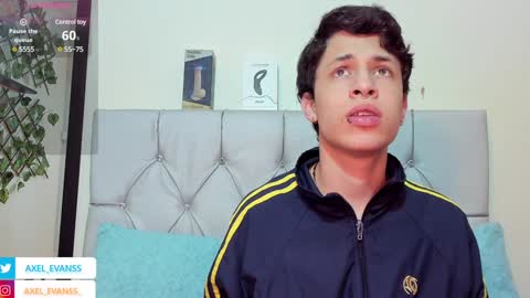 Axel Evanss online show from December 2024 12:29:02 PM