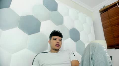 Snapshot of axel_forte chatting on April 2026 01:15:02 PM Axel Forte online show from April 2026 01:15:02 PM