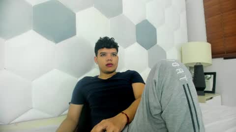 Snapshot of axel_forte chatting on April 2026 01:47:01 PM Axel Forte online show from April 2026 01:47:01 PM
