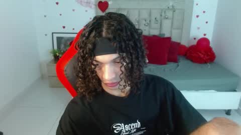 Snapshot of axel_fox7 chatting on February 2026 11:38:01 PM Axel online show from February 2026 11:38:01 PM