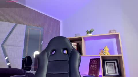 axel_grey_ online show from April 2026 12:47:01 PM