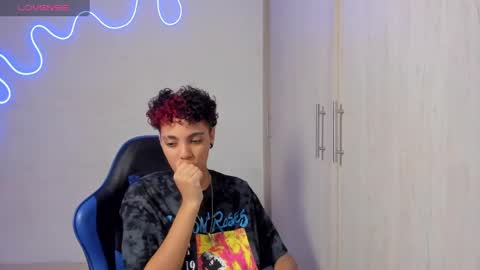 Axel online show from April 2026 01:05:01 PM