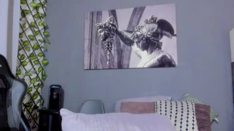 Snapshot of axel_owen chatting on January 2025 03:19:01 AM Axel online show from January 2025 03:19:01 AM