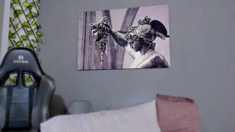 Snapshot of axel_owen chatting on March 2025 02:51:02 AM Axel online show from March 2025 02:51:02 AM