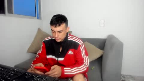 Snapshot of axel_smith10 chatting on April 2026 10:46:01 AM axel_smith10 online show from April 2026 10:46:01 AM