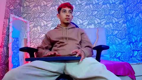 AXEL  online show from March 2026 06:49:01 PM