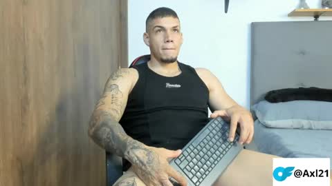 INDEPENDENT MODEL  online show from May 2026 02:49:02 PM