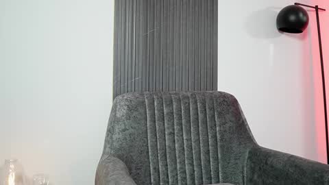 Agustin online show from February 2025 09:29:01 PM