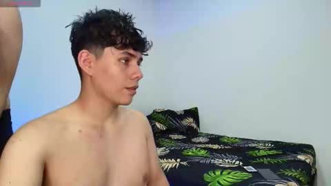 Snapshot of axel_willows chatting on November 2025 08:03:01 PM SHOW WILLOWS online show from November 2025 08:03:01 PM