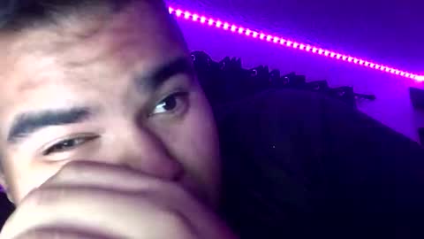 Snapshot of axelfigueroa2 chatting on November 2025 10:26:02 PM axelfigueroa2 online show from November 2025 10:26:02 PM