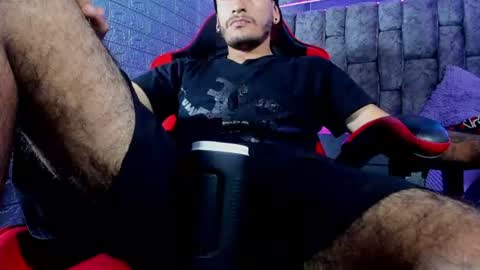 Axell Cross2 online show from July 2026 03:15:01 PM