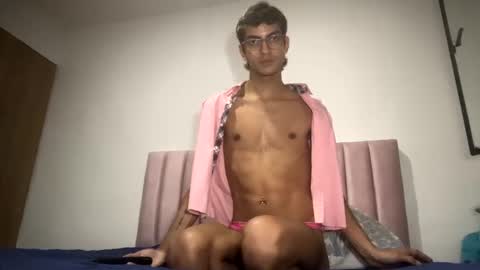 Axel  online show from January 2025 05:59:02 AM