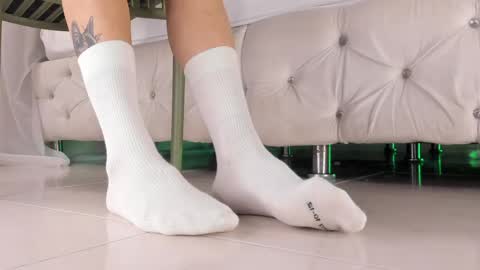 im your little femboy  ALEX   online show from April 2026 07:58:01 PM