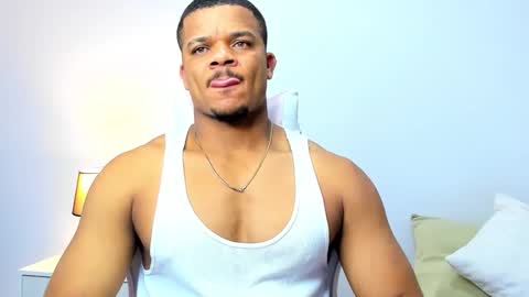 Snapshot of axelldasilva chatting on March 2026 11:53:01 PM AXEL DA SILVA online show from March 2026 11:53:01 PM