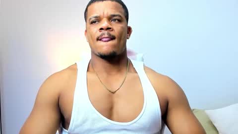 Snapshot of axelldasilva chatting on March 2026 11:04:02 PM AXEL DA SILVA online show from March 2026 11:04:02 PM