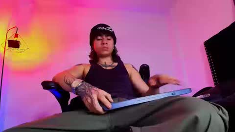 Snapshot of axellkush chatting on March 2026 09:10:02 PM AxellKush online show from March 2026 09:10:02 PM