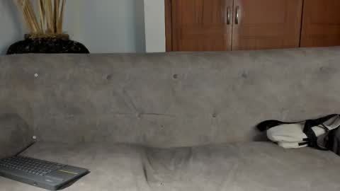 Axel Raven online show from December 2025 02:11:01 PM