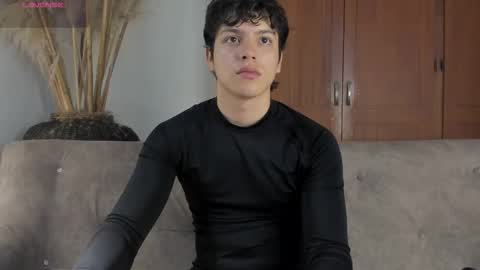 Axel Raven online show from December 2025 01:50:02 PM