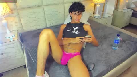 AxelRushh online show from May 2026 07:37:02 PM