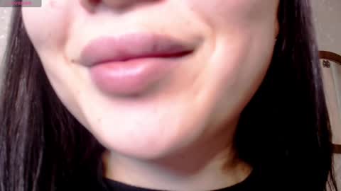 Snapshot of aya_moon chatting on January 2025 05:44:02 AM Aya Moon online show from January 2025 05:44:02 AM
