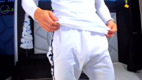 Ayden Miller online show from December 2024 02:47:02 AM