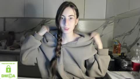 Ayesha online show from January 2026 10:47:02 PM