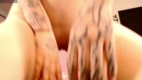 Ayla hill online show from September 2025 04:50:02 AM