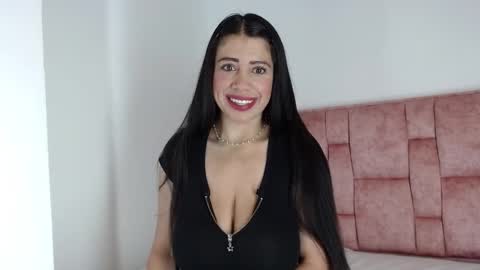 Snapshot of aylasophia_ chatting on December 2024 12:08:02 PM Ayla Sophia online show from December 2024 12:08:02 PM