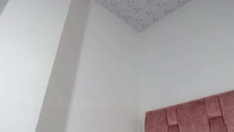 Snapshot of aylasophia_ chatting on December 2024 03:58:01 PM Ayla Sophia online show from December 2024 03:58:01 PM