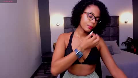 Ayleen online show from February 2025 12:33:02 PM