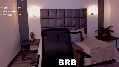 Ayleen online show from February 2025 06:52:02 PM