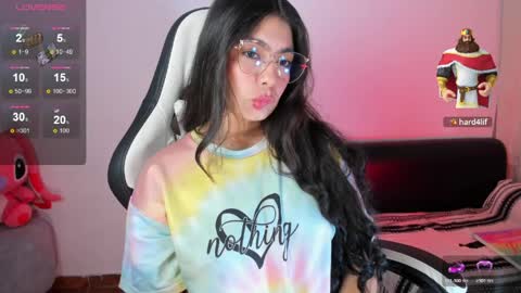 Snapshot of aylenmiller_ chatting on June 2026 01:28:02 AM Aylen online show from June 2026 01:28:02 AM